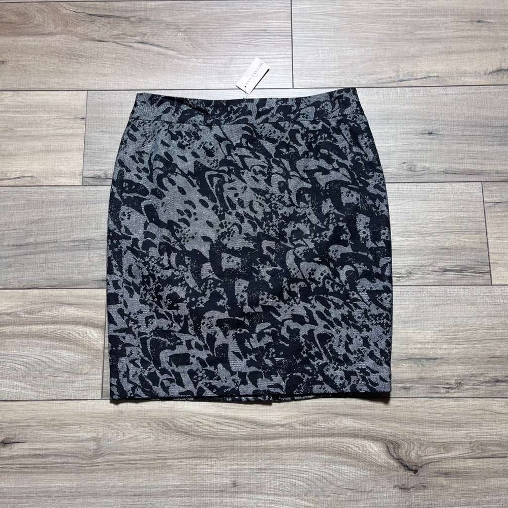Ann Taylor Factory Petite Women's Abstract Print Pencil Skirt 8P Black & Cream